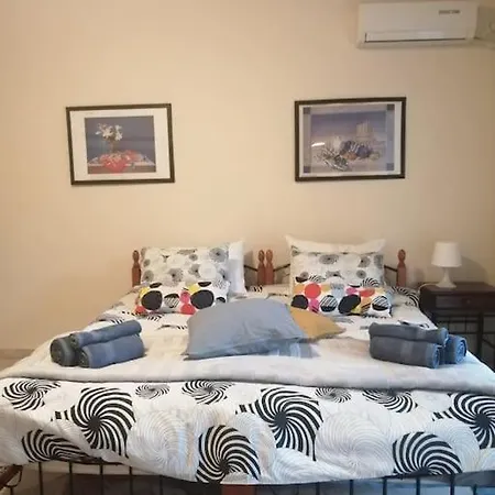 Cozy Maria In Paleo Faliro Apartment Athens